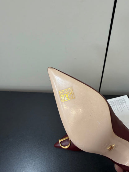 DIOR 26S POINTED-TOE HIGH HEELS 70MM IN DARK RED CALFSKIN GOLD HARDWARE