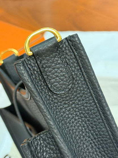 HM 26S EVELYNE BAG 23MM IN BLACK GRAINED CALFSKIN