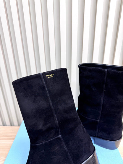 PRADA 25S LOW-CUT BOOTS IN BLACK SUEDE