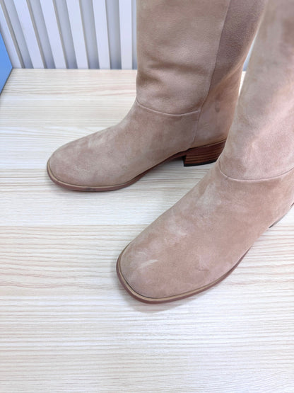 PRADA 25S LOW-CUT BOOTS IN LIGHT CARAMEL BROWN SUEDE