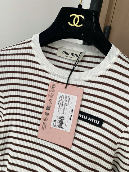 MIUMIU KNIT SWEATER STYLE 266
