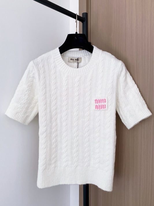 MIUMIU SHORT-SLEEVE SWEATER STYLE 699
