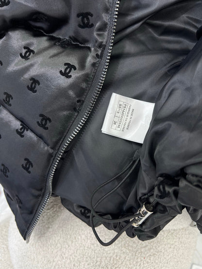 CHANEL 25S DOWN JACKET 313