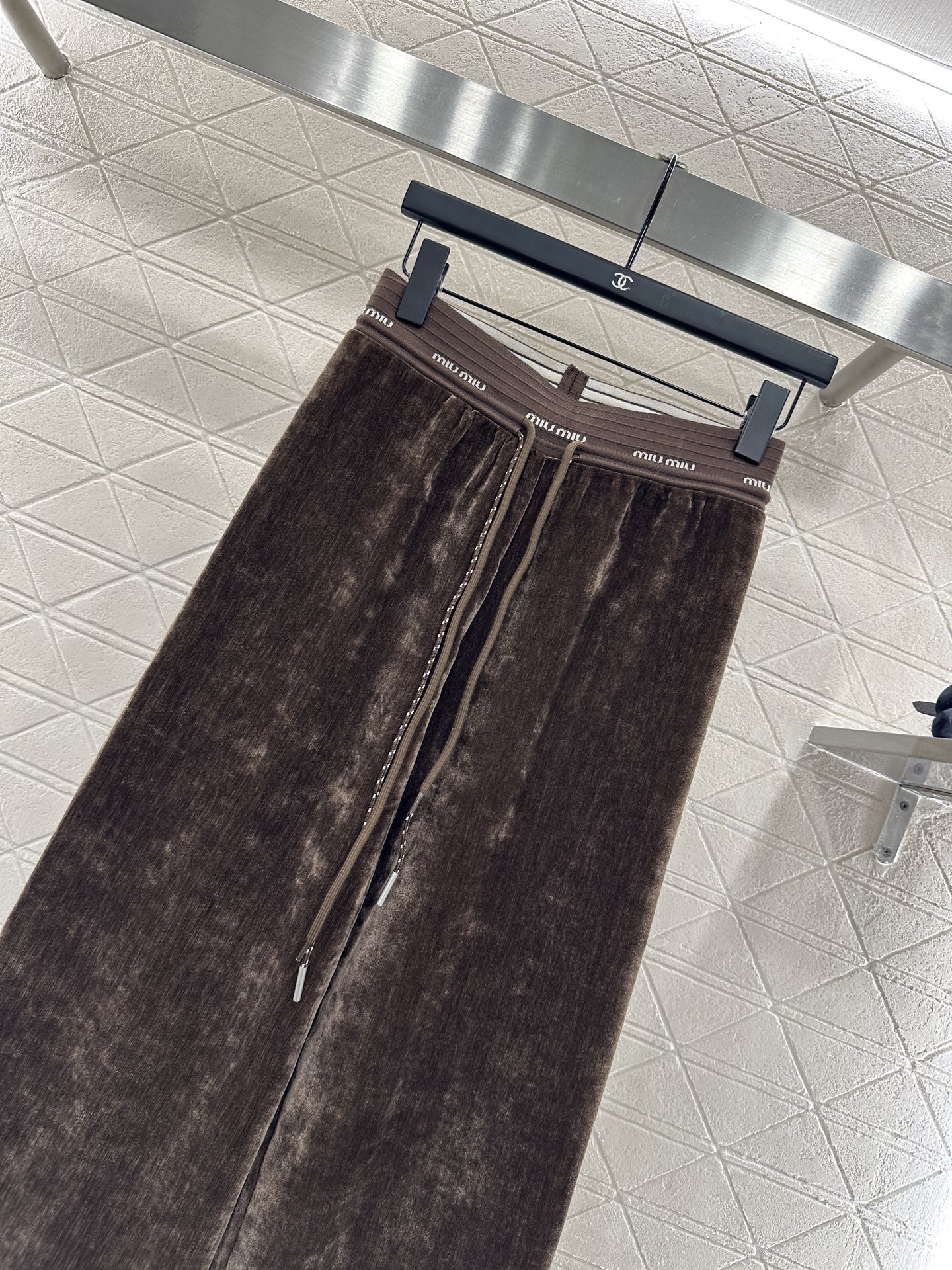MIUMIU WIDE-LEG PANTS STYLE 119