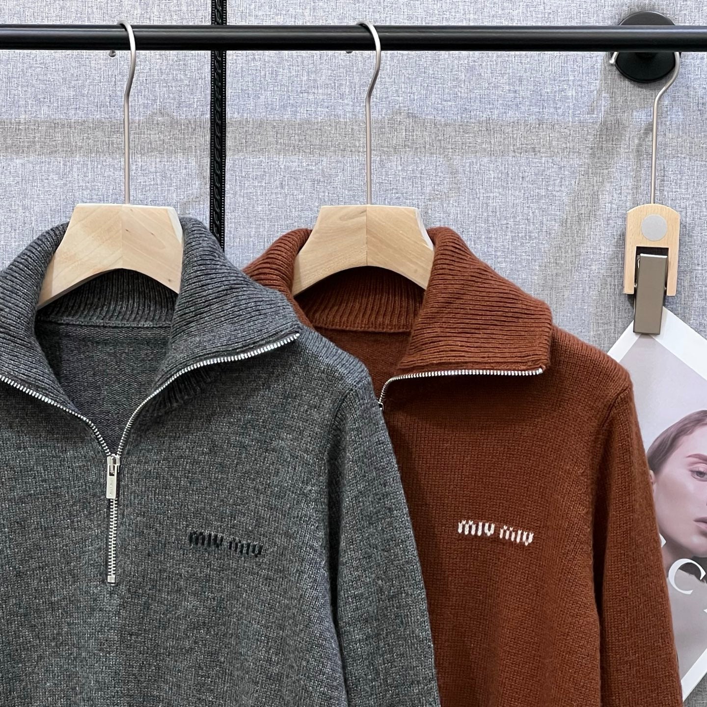 MIUMIU PULLOVER SWEATER STYLE 334