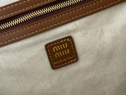 MEDIUM BACKPACK 29.5 IN GREY CANVAS BROWN CALFSKIN
