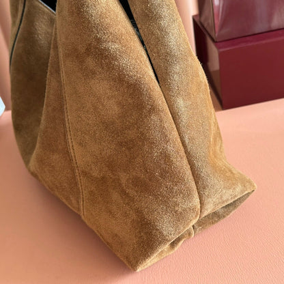 GUCCI 25S HANDBAG 46 CM IN DARK WOOD BROWN SUEDE WITH GOLD HARDWARE