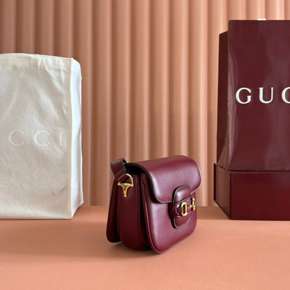 GUCCI 25S HORSEBIT 1955 MINI BAG 20 CM IN DARK RED CALFSKIN WITH GOLD HARDWARE