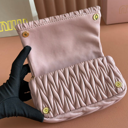 MIUMIU 26S MATELASSE MINI BAG 18 IN PINK CALFSKIN GOLD HARDWARE