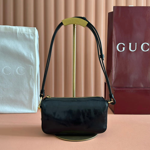 GUCCI 26S SHOULDER BAG 19 IN BLACK SHINY CALFSKIN