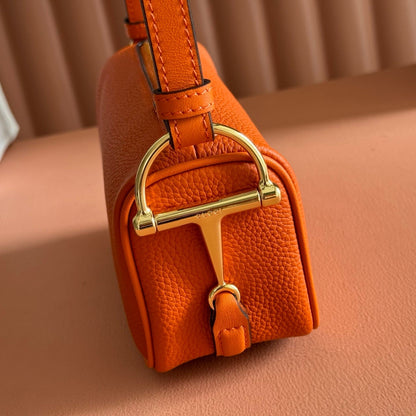 GUCCI 26S SHOULDER BAG 19 IN ORANGE CALFSKIN