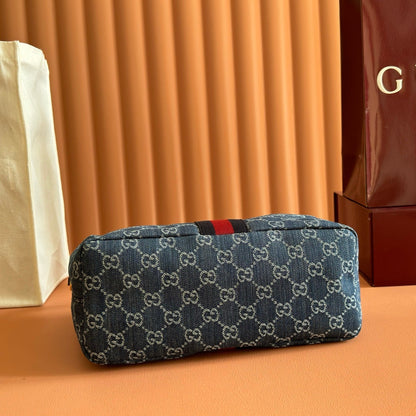 GUCCI 26S GIGLIO TOP HANDLE BAG 27 IN BLUE AND WHITE DENIM