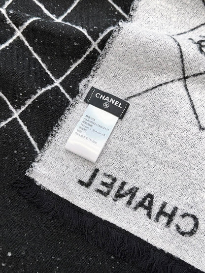 CHANEL 25S SCARF 195 CM IN CASHMERE 942782