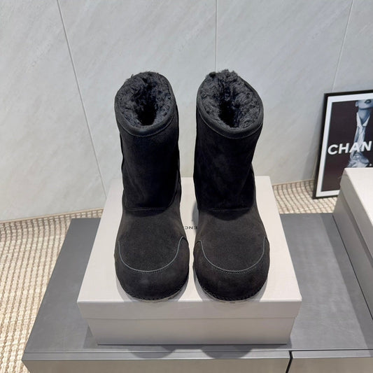 BALENCIAGA 25S LOW ANKLE BOOTS PLATFORM HEEL IN BLACK SUEDE STYLE 9
