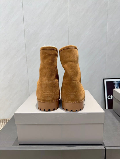 BALENCIAGA 25S LOW ANKLE BOOTS PLATFORM HEEL IN BROWN SUEDE STYLE 7