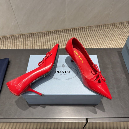 PRADA 26S POINTED TOE HEELS 75MM IN DARK RED CALFSKIN WITH BOW
