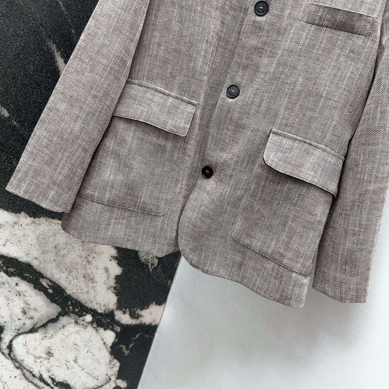 LP JACKET STYLE 243