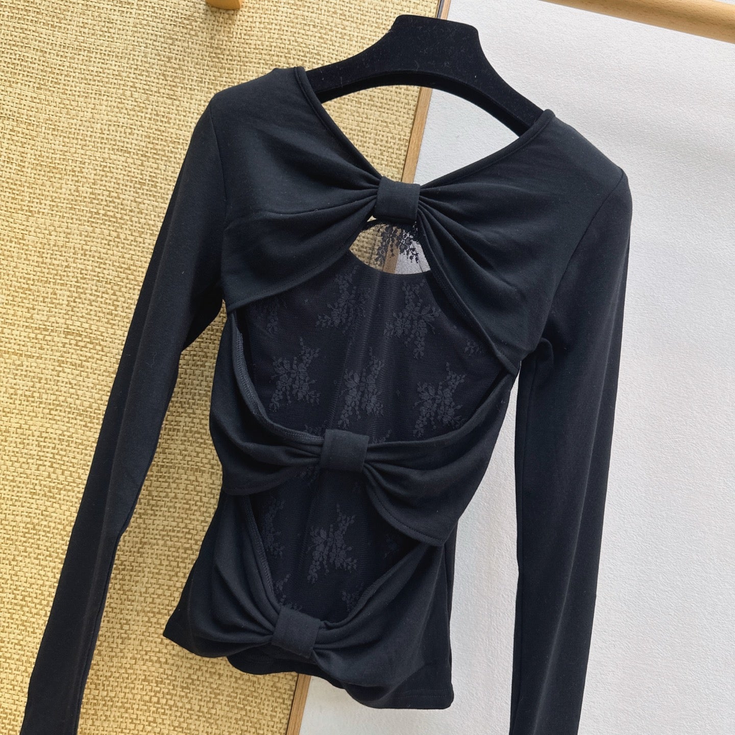 VALENTINO 26S LONG-SLEEVE LACE T-SHIRT STYLE 26
