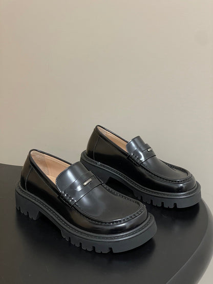 LOEWE 26S LOAFER IN BLACK PATENT CALFSKIN