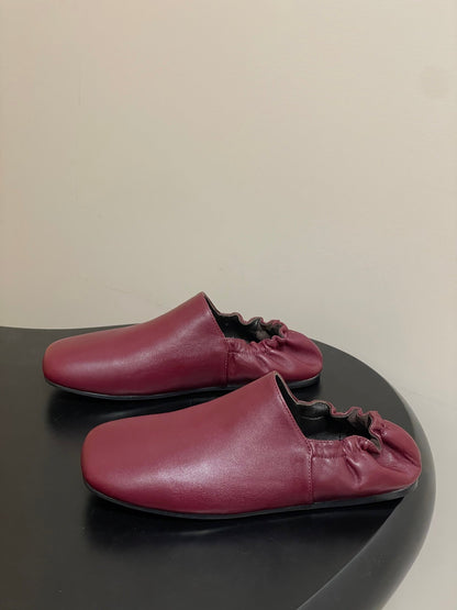 CELINE 26S ELASTIC-BACK FLAT SHOES IN DARK RED LAMBSKIN
