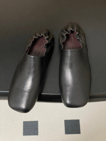 CELINE 26S ELASTIC-BACK FLAT SHOES IN BLACK LAMBSKIN