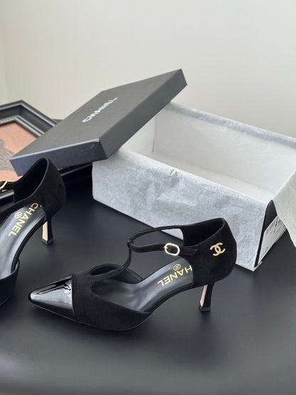 HIGH HEELS WAIST CUTTING IN BLACK SUEDUE MIX GLOSSY