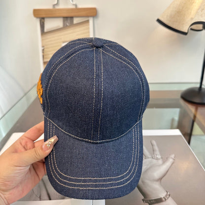 MIUMIU BASEBALL CAP STYLE 29