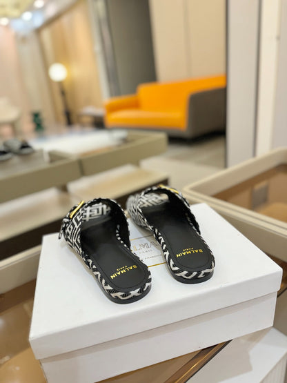 BALMAIN 26S SANDALS IN BLACK AND WHITE CANVAS
