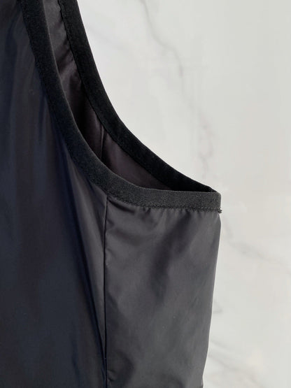 PRADA 26S SLEEVELESS HOODED JACKET 786
