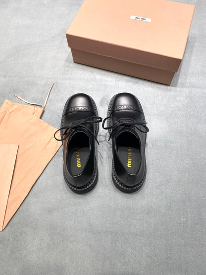 MIUMIU 26S LACE-UP LOAFERS IN BLACK SHINY CALFSKIN