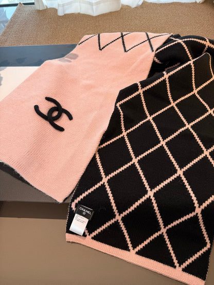 CHANEL 25S SCARF 180 CM IN WOOL CASHMERE 943030