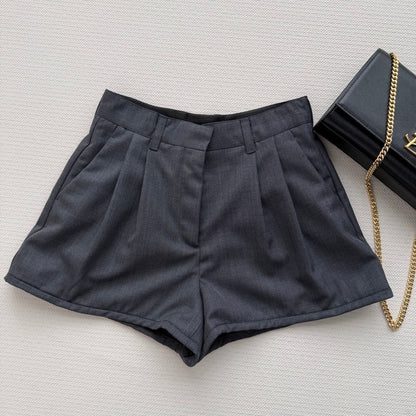 PRADA 26S SHORTS 760