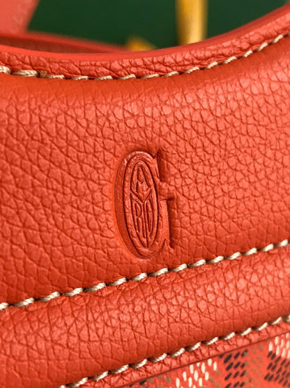 GOYA 26S BELUGA MINI BAG 23MM IN RED ORANGE GOYARDINE CANVAS AND CALFSKIN