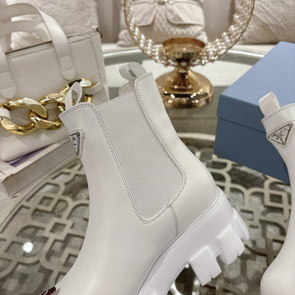 PRADA 26S MONOLITH CHELSEA BOOTS IN WHITE CALFSKIN AND FABRIC