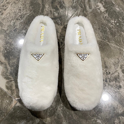 PRADA 26S SLIPPERS IN WHITE WOOL