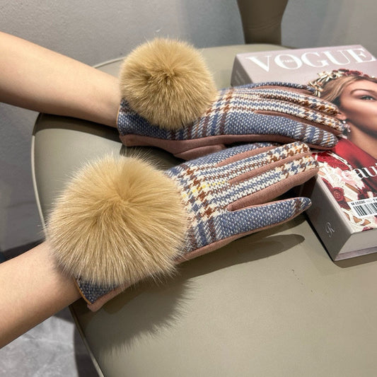 GLOVES IN COLORFUL WOOL AND RABBIT FUR 462257