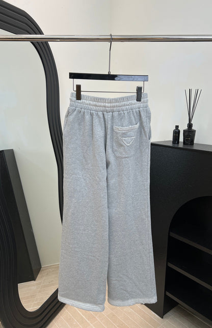 PRADA 25S WIDE-LEG SWEATPANTS 620499