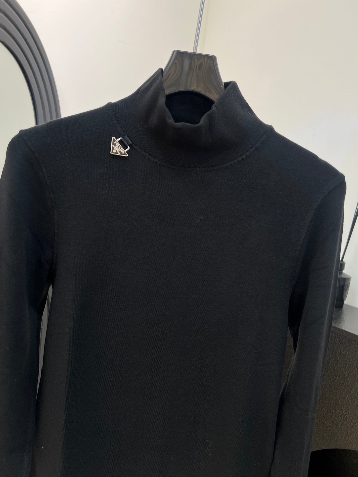 PRADA 26S TURTLENECK SWEATER 700