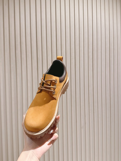 CELINE 25S LOW CUT MARTIN BOOTS IN MEDIUM ORANGE CALFSKIN