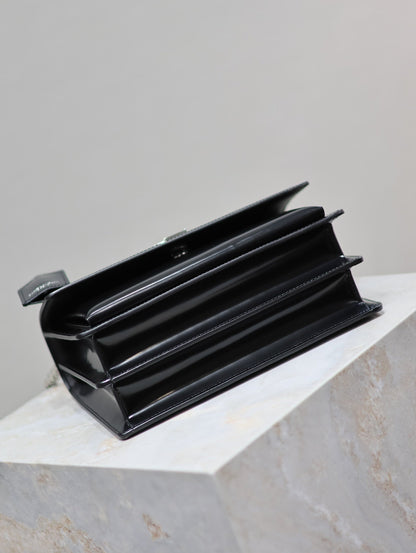 YSL 25S SUNSET MEDIUM 22 IN BLACK SHINY CALFSKIN SILVER HARDWARE