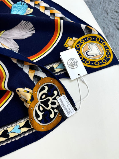 HERMES 25S SCARF 135 IN SILK 856320