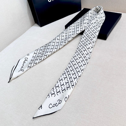 CHANEL 25S SCARF 90 IN SILK 732138