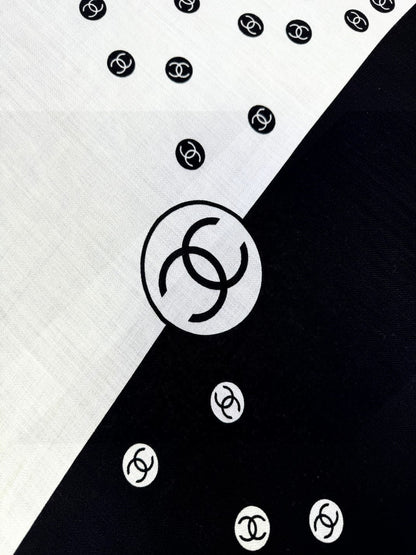 CHANEL 25S SCARF 140 IN CASHMERE SILK 702020