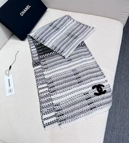 CHANEL 25S SCARF 180 CM IN CASHMERE 943879