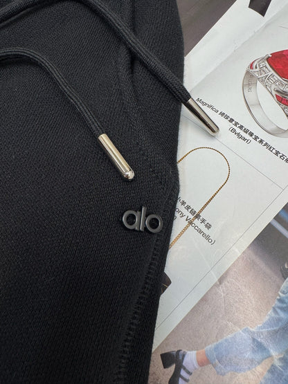 ALO SWEATSUIT SET STYLE 7