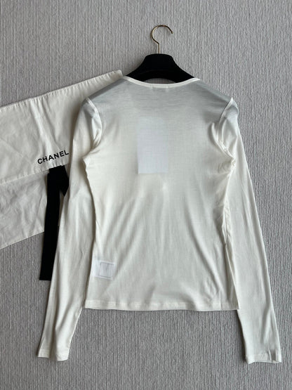 CHANEL LONG-SLEEVE T-SHIRT STYLE 28