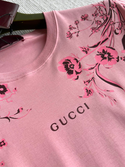 GUCCI SHORT SLEEVE LOGO PRINTED T-SHIRT 275723