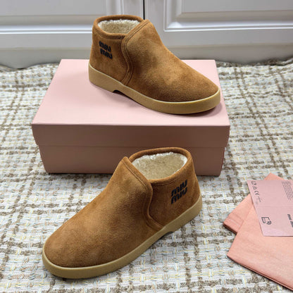 MIUMIU 26S SLIP-ON BOOTIES IN CAMEL BROWN SUEDE WITH SHEARLING