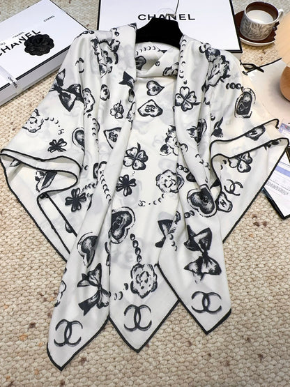 CHANEL 25S SCARF 140 CM IN CASHMERE SILK 943923