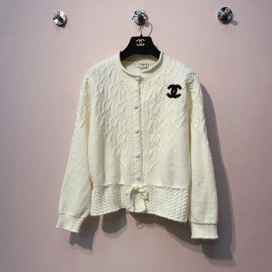 CHANEL 25S CARDIGAN 611
